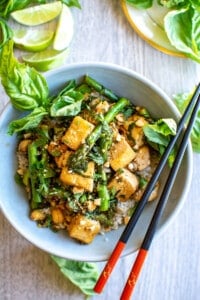 Tofu and Asparagus Stir-Fry