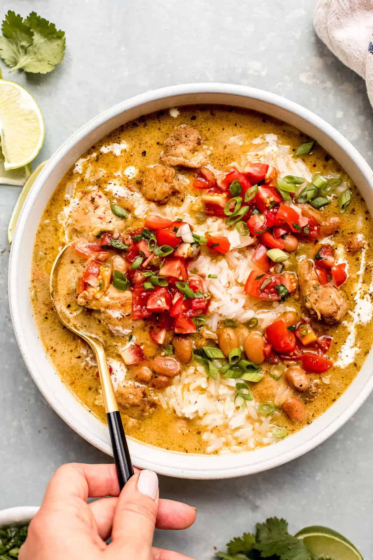 50 Best Chili Recipes To Cozy Up With This Fall - katesbestrecipes.com