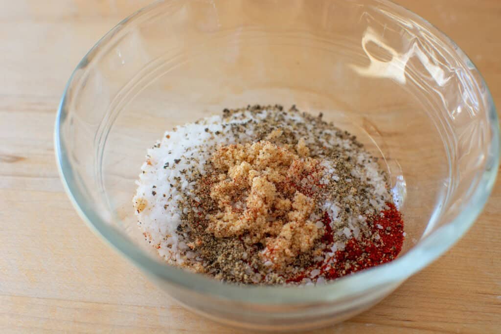 all the ingredients for the rub
